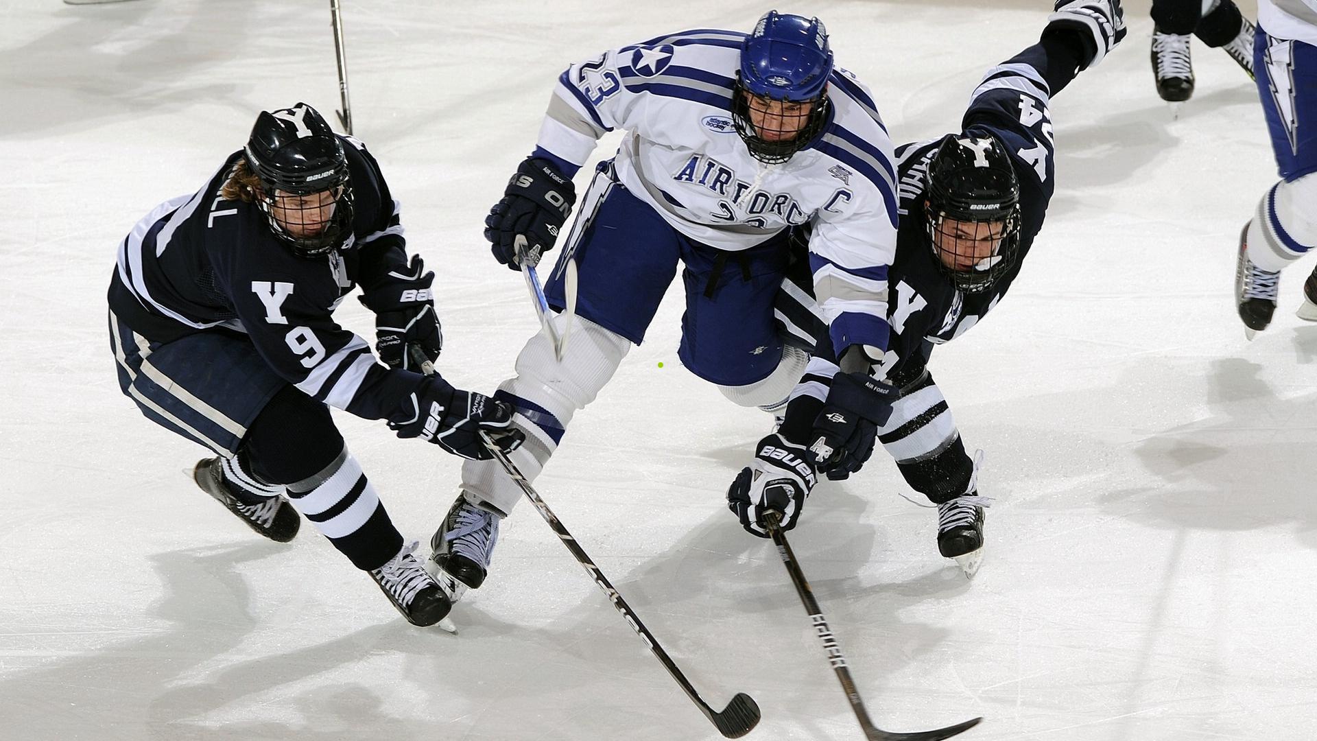 专栏 王勤伯深度解析，足球场上的性别角色转换—男足趋向技术化，女足展现力量风潮