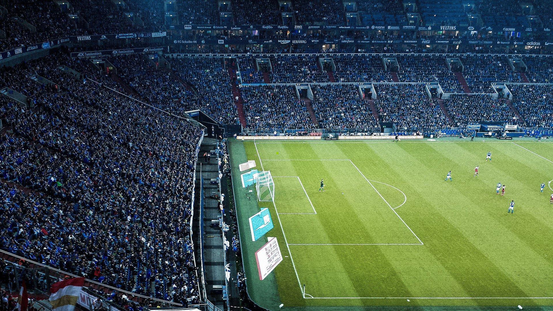 西甲联赛惊现冷门，皇马主场0比2败给塞尔塔，战术失误与球员状态全面解析